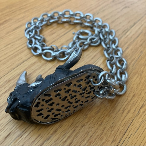 Zara Limited Edition Long Metal Link Rhinoceros Necklace - Picture 5 of 10